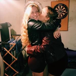 Meet your Posher, Juliette